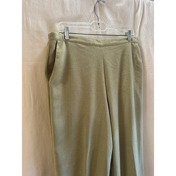 Alfred Dunner Women’s Pull-On Pants – Size 14 – Olive Green - Picture 2 of 4